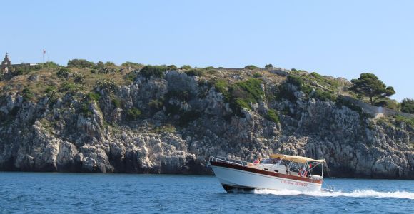 Boat trip to Santa Cesarea Terme from Castro