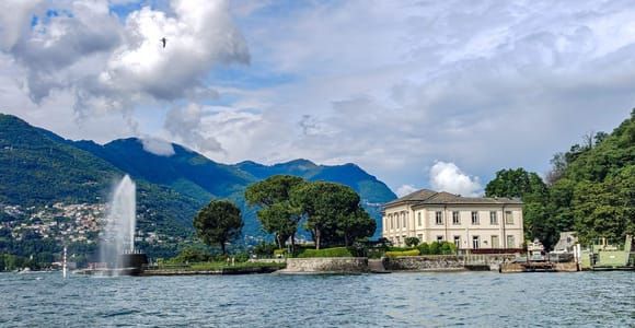Como: Tour en barco compartido por el Lago de Como
