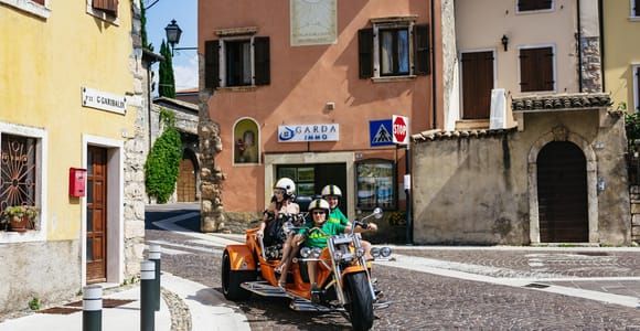 Gardasee: 2-stündige geführte Trike- oder Ryker-Tour