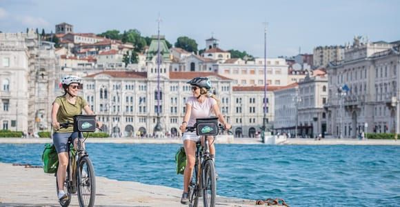 Trieste: café y bicicleta