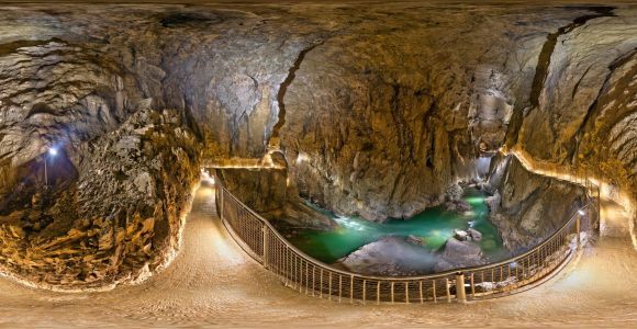 Конезавод Липица и пещеры Шкоцян из Копера