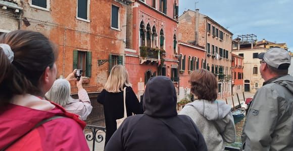 Venice: Walking Guided Tour of the City Must-See Sites