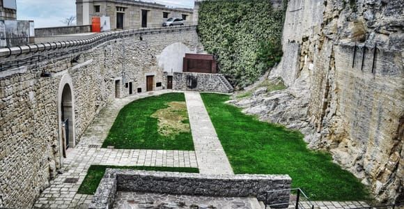 Ville de Saint-Marin : Visite à pied des curiosités et des points forts de la ville