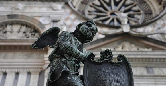 Bergamo: Tour privato guidato a piedi della Città Alta con una guida