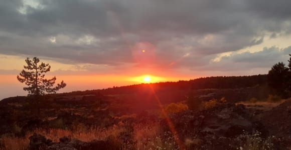 Etna: Wycieczka o zachodzie słońca na wulkanie